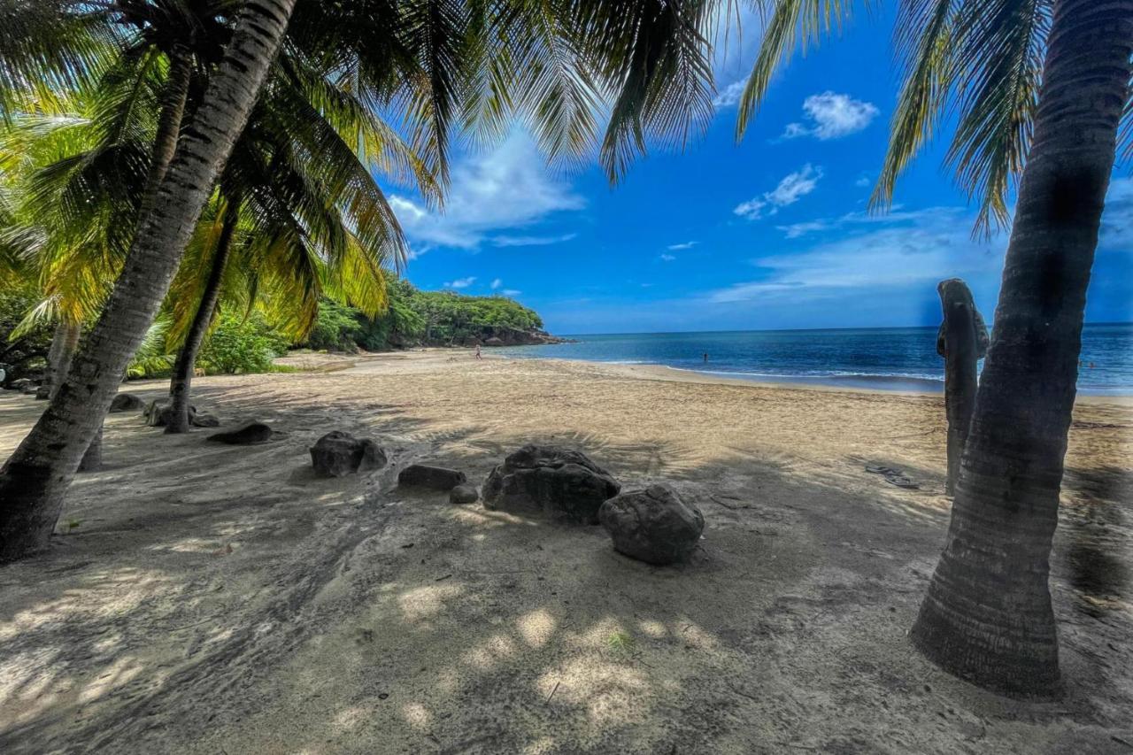 Les Hauts De Bornave Villa Deshaies Exterior foto